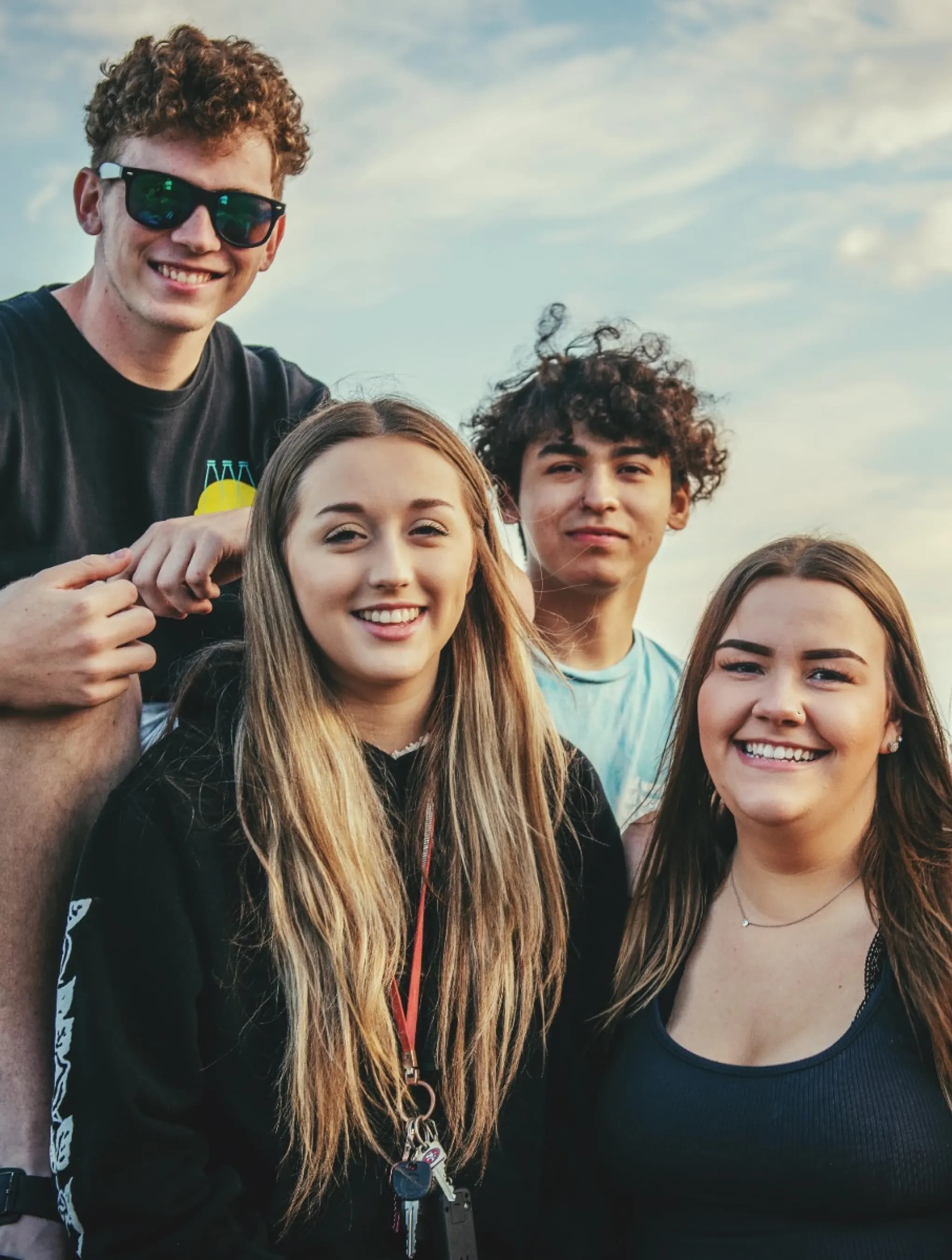 Fakulteta za elektrotehniko devider 657ac53aa8049 png